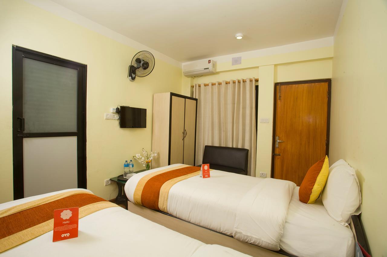 โอโย 156 โฮเต็ล สวีท ทาวน์ Hotel กาฐมาณฑุ ภายนอก รูปภาพ