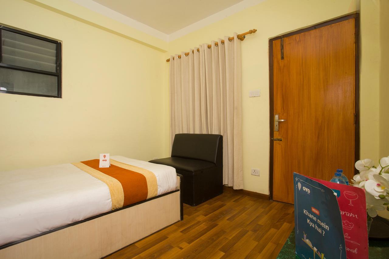 โอโย 156 โฮเต็ล สวีท ทาวน์ Hotel กาฐมาณฑุ ภายนอก รูปภาพ