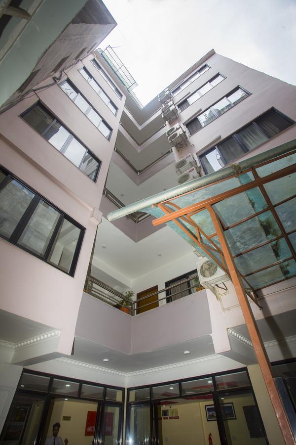 โอโย 156 โฮเต็ล สวีท ทาวน์ Hotel กาฐมาณฑุ ภายนอก รูปภาพ