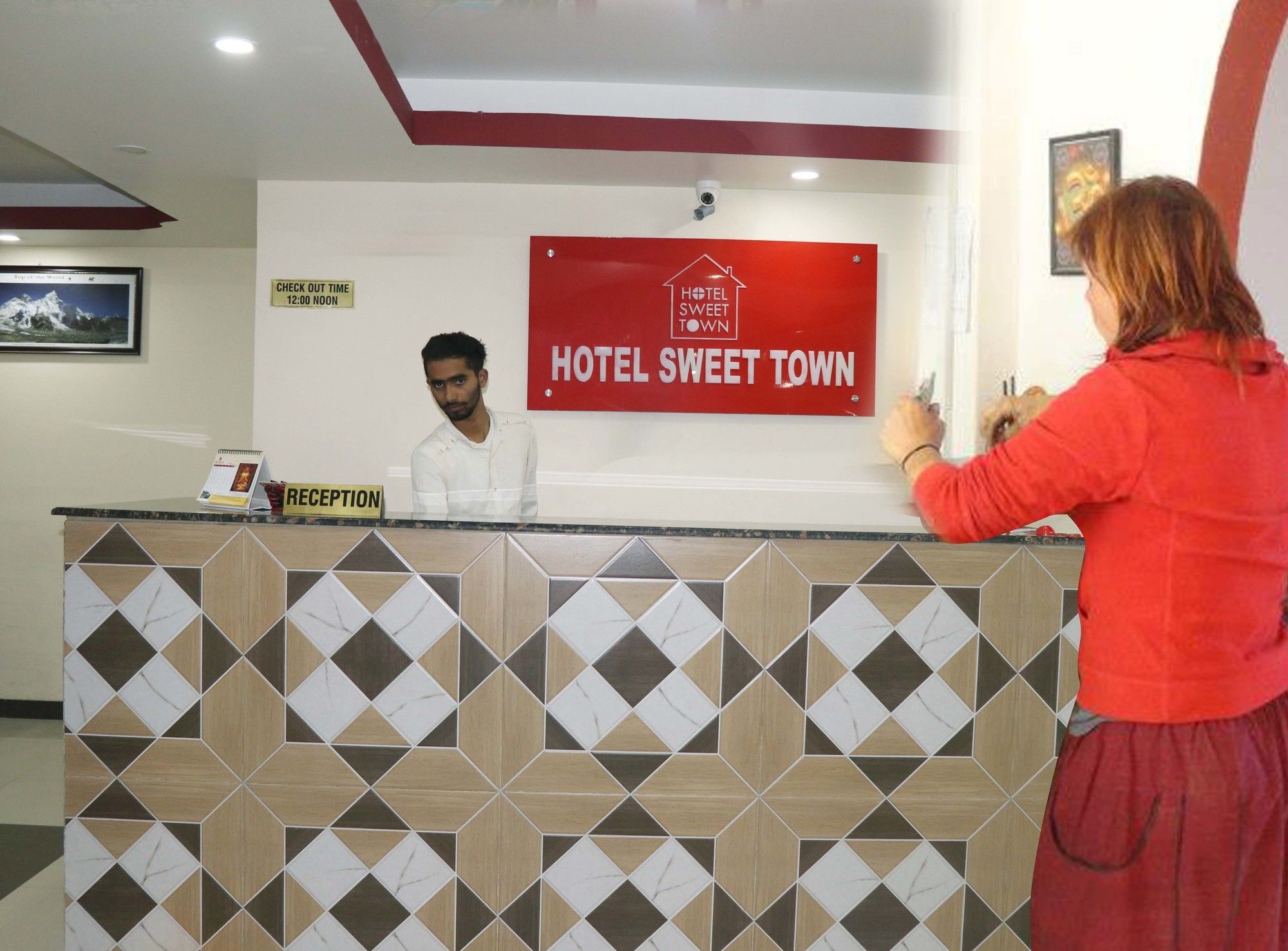 โอโย 156 โฮเต็ล สวีท ทาวน์ Hotel กาฐมาณฑุ ภายนอก รูปภาพ
